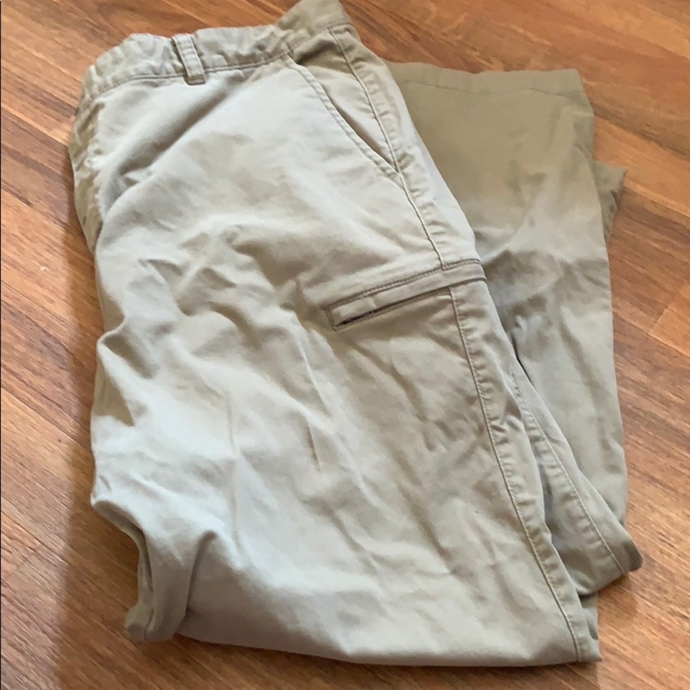 Roundtree & YorkeCargo Pants